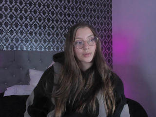 BellaSaeenz Live Cam Porn - Photo 8/26