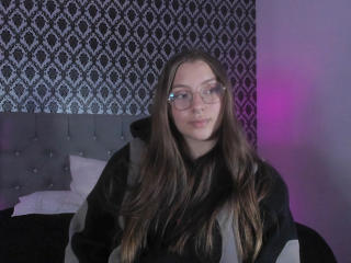 BellaSaeenz Live Cam Porn - Photo 9/26