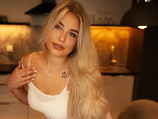 KristyQueen Boobs XXX Direct - Photo 5/12