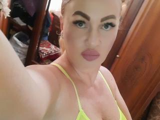 BritaLily Live Cam Porn - Photo 9/9
