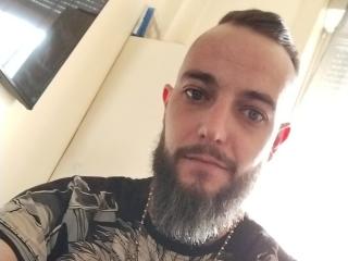 Watch  Gourmand69s live on XLoveCam