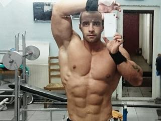 Watch  JonathanTiago live on XLoveCam