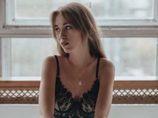 AmeliaAttom Webcam Porno Live - Photo 5/21