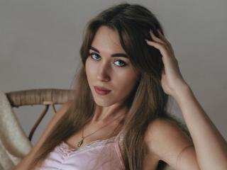 AmeliaAttom Webcam Porno Live - Photo 4/21