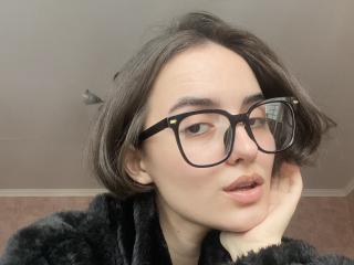 EstellaElsie live cam model at XLoveCam