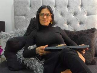 AmelieBlake Webcam Porno Live - Photo 5/21
