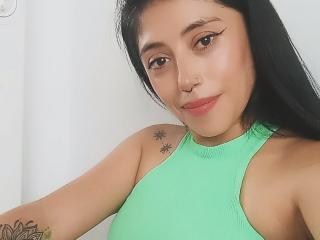 Loisa69 live cam model at XLoveCam