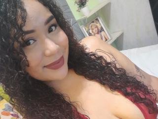 AzalehaMillers Webcam Porno Live - Photo 21/21