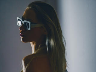 AlisaGllamor Webcam Porno Live - Photo 14/15