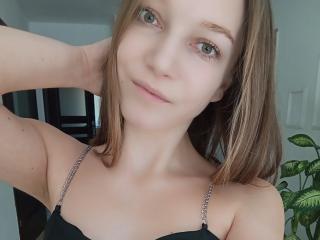 LovelyxEmilly Anal en Webcam Live - Photo 9/21