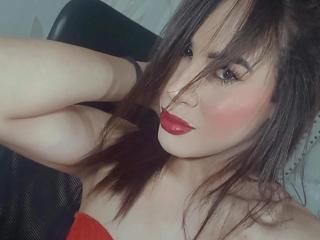 KamilaGrant live cam model at XLoveCam