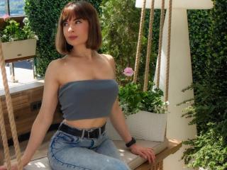 MaryKateX live cam model at XLoveCam