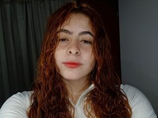 AdelenFoster Webcam Porno Live - Photo 154/226