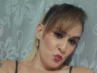 KarolGimenez Seins Show XXX en Direct - Photo 7/18