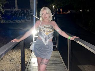 PamellaSweet live cam model at XLoveCam