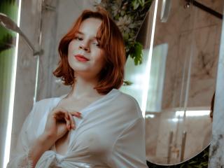 AveAdelheid Webcam Porno Live - Photo 8/18