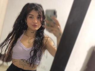AndreaSimmons Webcam Porno Live - Photo 18/23