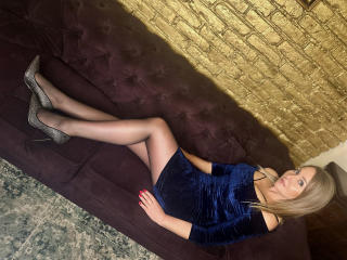 LeaDiamond Anal en Webcam Live - Photo 6/7