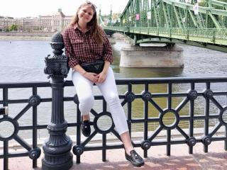 LustCaroline Anal en Webcam Live - Photo 16/17