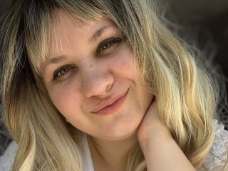 AlisaMi Webcam Porno Live - Photo 6/21
