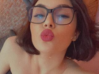 MonaLiss - Live sex cams model