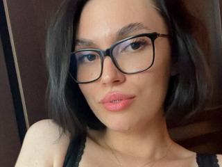 MonaLiss - Live sex cams model
