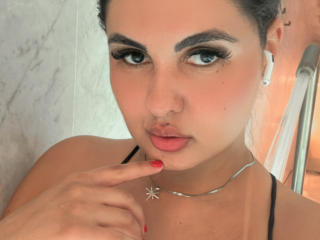 Elanorah Boobs Liveshow - Photo 11/11