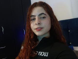 AdelenFoster Webcam Porno Live - Photo 168/226