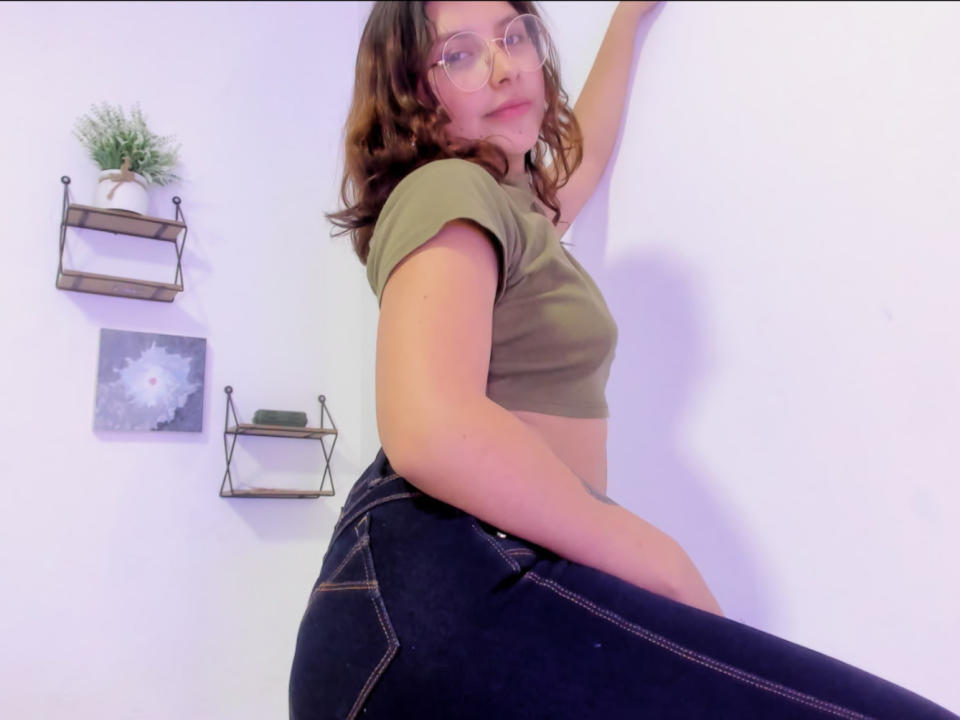 NoelleSableX — live cam photo 2