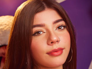 ChloeVertinely Webcam Sex Direct - Photo 12/20