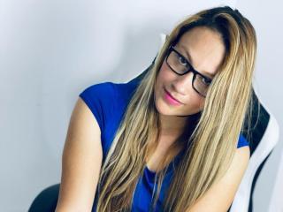 MayWett Hot Liveshows - Photo 11/13