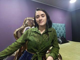 NellyCris Image Gallery