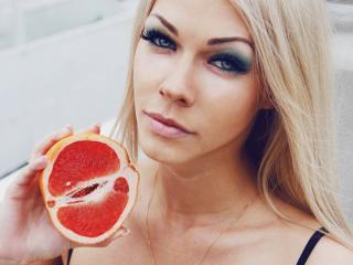 AliceLaGold Webcam Porno Live - Photo 9/21