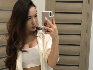 Watch  MishelBlessing live on XLoveCam