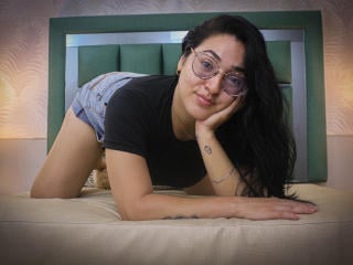 CameronKeys live cam model at XLoveCam