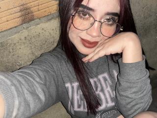 AdaraForest Webcam Porno Live - Photo 5/6