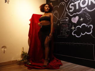 AmberQueeny Webcam Porno Live - Photo 379/458
