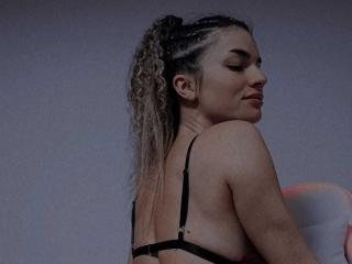 IngridI Hot Pussy - Photo 15/21