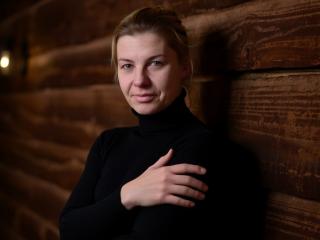 CharlotteDesire Webcam Sexe Direct - Photo 16/17