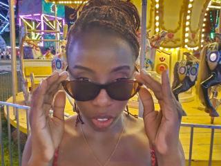 EbonyM Boobs Liveshow - Photo 15/21