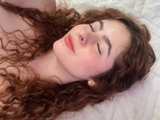 AdelenFoster Webcam Porno Live - Photo 199/226