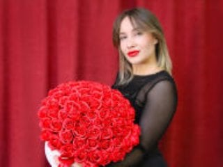 PollyBracy live cam model at XLoveCam