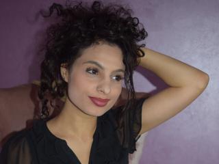 AmiSweet Webcam Porno Live - Photo 7/7