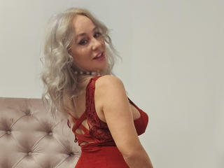 EmilyLowe69 Seins Liveshow - Photo 7/12