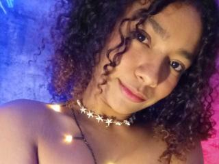 AstridNielsen Webcam Porno Live - Photo 12/83