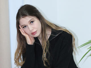 LolaJohnston Image Gallery