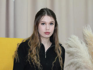 LolaJohnston Anal en Webcam Live - Photo 4/9