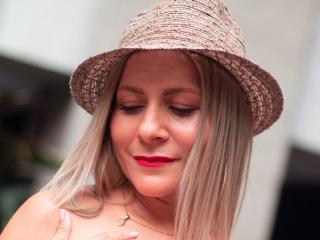 JuliethVarx Show Porn Live - Photo 10/21
