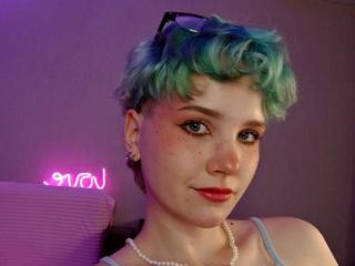 ShellyLove69 live cam model at XLoveCam