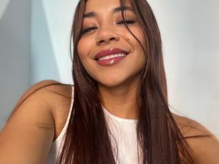 SophieDenisee Blowjob XXX Cams - Photo 12/21